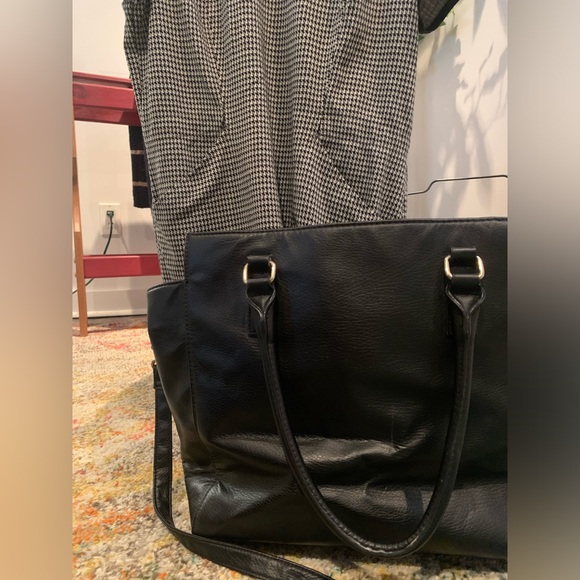 Large Black Purse - Picture 2 of 4